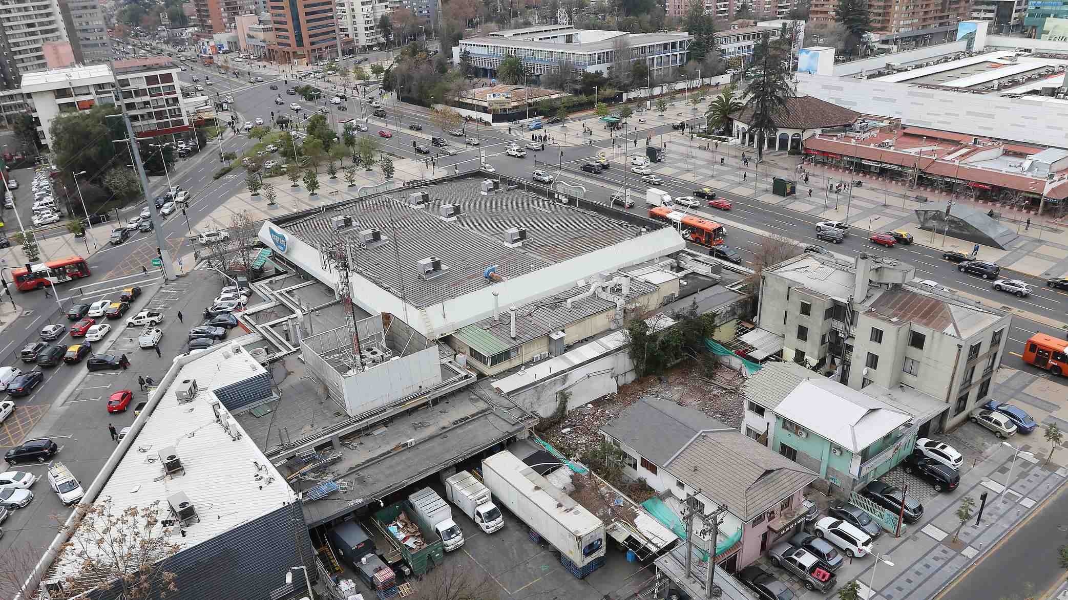 Anuncian proyecto inmobiliario en emblemática esquina de Las Condes: Una de las empresas es la que levantó el MUT