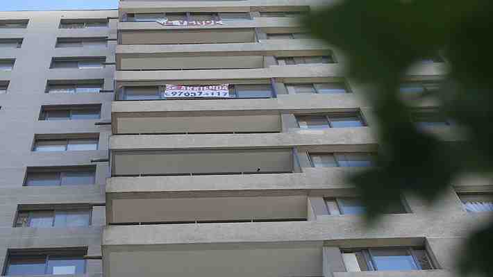 La huella venezolana en el mercado inmobiliario: Concentran 1 de cada 5 arriendos en la RM y casi 50% en tres comunas