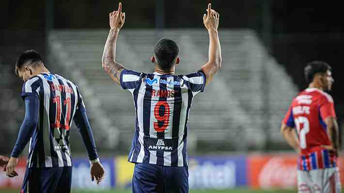 Colo Colo cae ante Alianza Lima de Pablo Guede en una "guerra" de goles