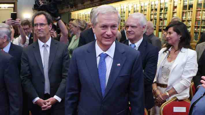 Subsecretarios y embajadores: Los nombres que suenan para sumarse al equipo de Kast