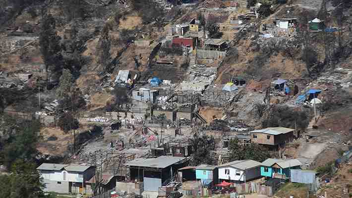 Tras incendios en el sur: El factor Poduje y los errores de la reconstrucción en Valparaíso que no se pueden repetir