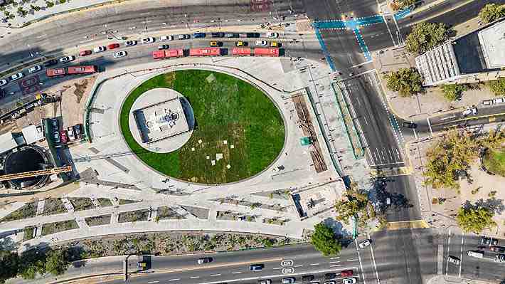 La nueva Plaza Baquedano toma forma: Obras están casi listas e inauguración sería a fines de febrero o inicios de marzo