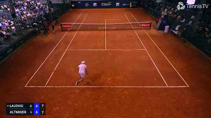 "La situación más surrealista posible": Mira el insólito momento que decidió un partido en el ATP de Río