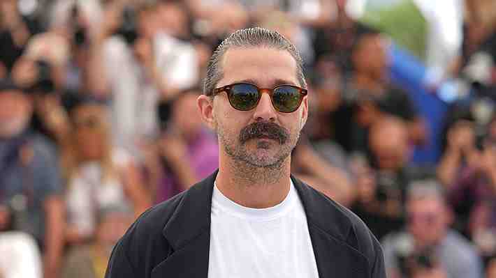 Hombre involucrado en pelea con Shia LaBeouf revela detalles de la agresión y dice que el actor profirió insultos homófobos