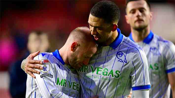 Primera vez que pasa... El increíble e histórico descenso de un equipo en Inglaterra