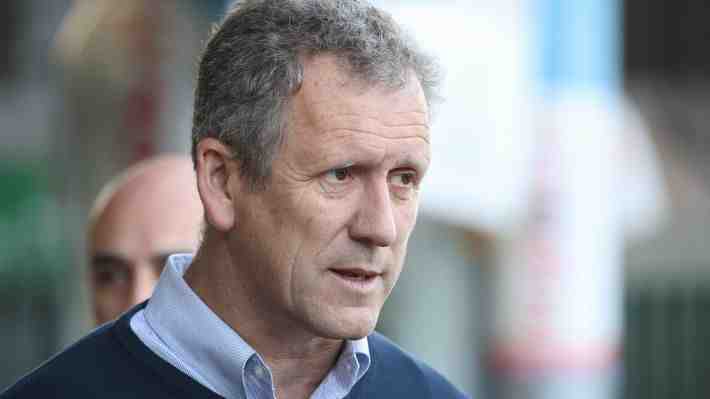 Cable submarino: Muñoz detalla "tensa" conversación con embajador Judd y dice que sanción "atenta contra la soberanía"