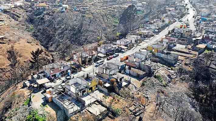 Exjefe de Conaf admite que fue ignorado aviso de torre sobre avance de megaincendio a Viña