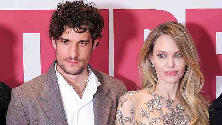 Angelina Jolie es vinculada a Louis Garrel, su coprotagonista en la película "Couture"