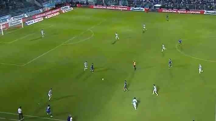 "Taco perfecto":  La tremenda asistencia con la que Damián Pizarro se lució en su debut en Racing