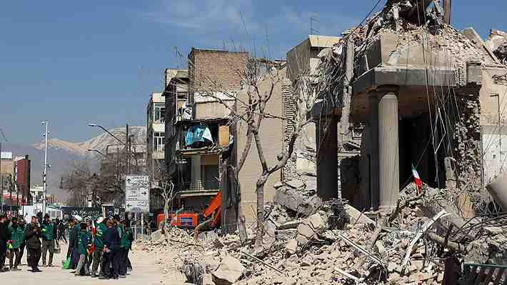 EE.UU. e Israel mantienen ofensiva y aseguran que la respuesta de Irán en la guerra se está debilitando