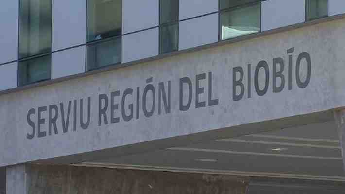 Funcionario que insultaba a damnificados en redes sociales sigue en el Serviu: Presentó licencia médica