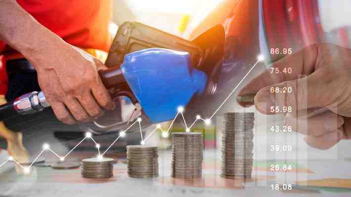 Consejos eficientes para gastar menos combustible en los autos ante alza del petróleo