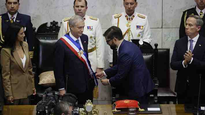 J.A. Kast es el Presidente de Chile: Asume un "gobierno de emergencia" con altas expectativas y récord de votos