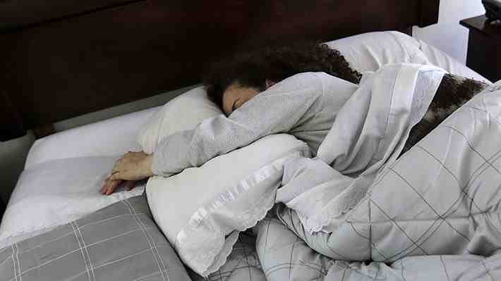 Estudio determina las horas y minutos exactos que un adulto debe dormir para reducir el riesgo de resistencia a la insulina