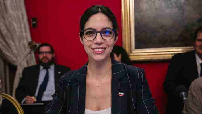 Retiro de decretos y suspensión de procesos: La "revisión" que impulsa Toledo y abre flanco en medioambiente