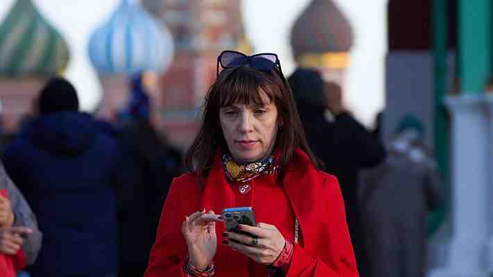 Ministerio de Salud ruso recomienda a las mujeres ir al psicólogo si no quieren tener hijos: "Puede ayudarlas"