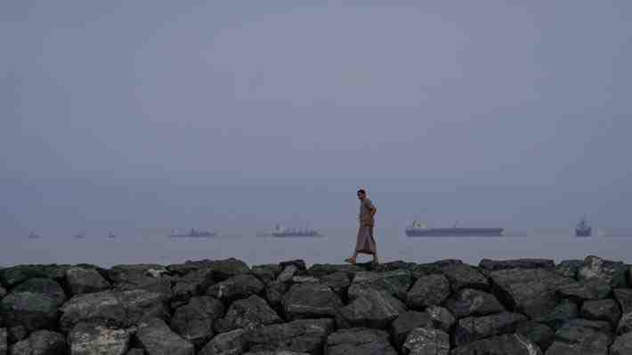 Cinco países europeos y Japón dicen estar listos para "contribuir" a la seguridad en el estrecho de Ormuz