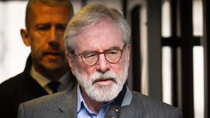 Finaliza en Irlanda juicio de histórico a exlíder del Sinn Fein tras acuerdo: Víctimas del IRA retiraron su demanda