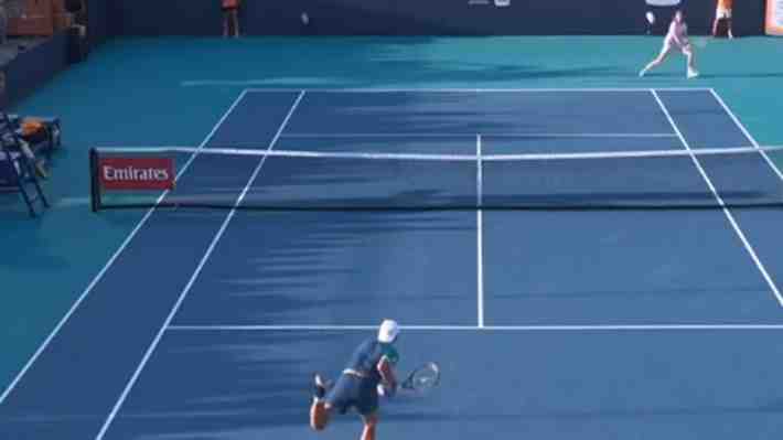 Revisa el match point, el puntazo que sacó aplausos y la celebración de Tabilo tras vencer a Rublev en el Masters de Miami