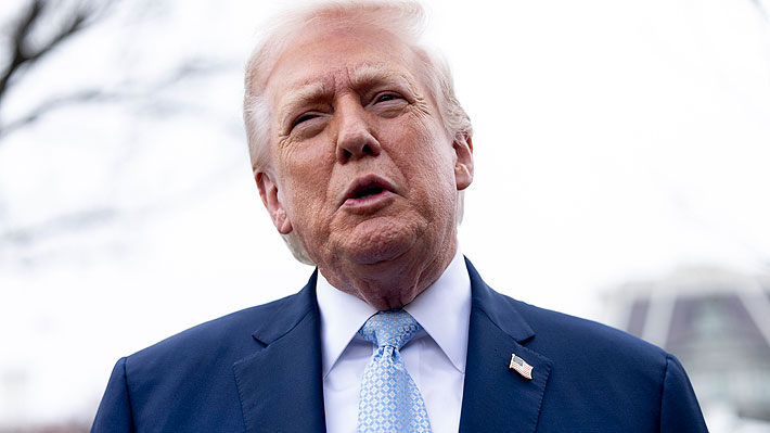 Trump ordena posponer por cinco días los ataques a plantas de energía de Irán tras "conversaciones productivas" con Teherán