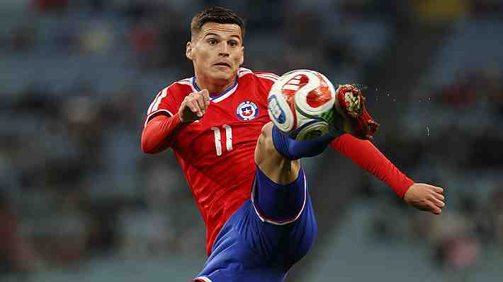 Cepeda cuenta cómo han sido estos meses en España, deja mensaje a los jóvenes de la "Roja" y se emociona por hazaña de Wanderers