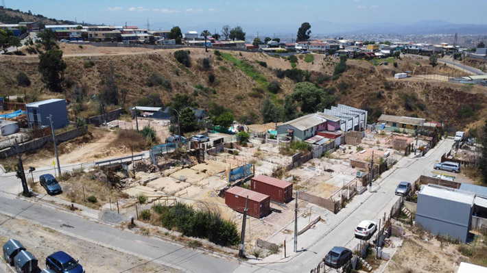 Vivienda suspende obras de reconstrucción de casas en Viña del Mar y anuncia acciones legales contra constructora