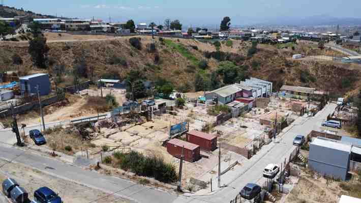 Vivienda suspende obras de reconstrucción de casas en Viña del Mar y anuncia acciones legales contra constructora