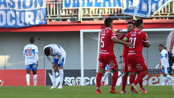 Universidad Católica cayó ante Ñublense y sufrió su primera derrota en la Copa de la Liga... Mira el gol
