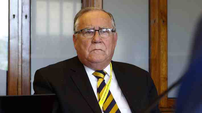 Ministro Campos y suspensión de exportaciones: "Si no lo hacemos, olvidémonos de la producción avícola nacional"