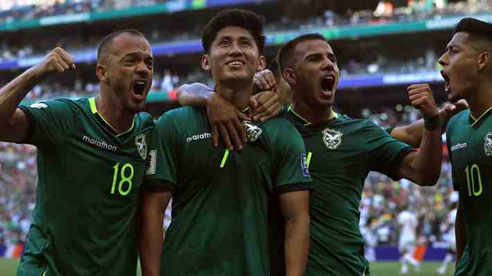Bolivia le dio vuelta el partido a Surinam por el Repechaje Intercontinental y ante Irak se jugará el paso al Mundial