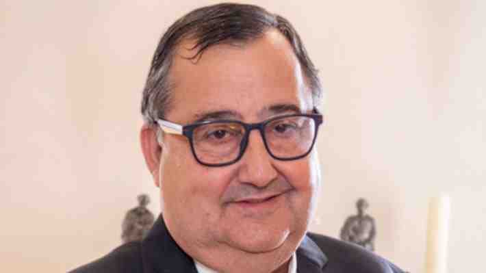 "Que pidan perdón": Obispo de Valparaíso se suma a Chomali y emplaza a empresarios por comercio en Semana Santa