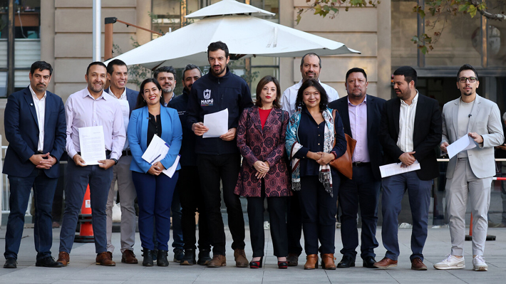 Municipalizar la oposición: El protagonismo de los alcaldes ante medidas del Gobierno y la división en la izquierda