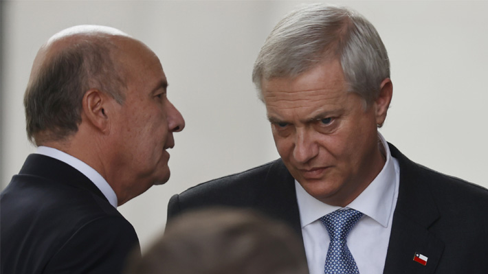 Gobierno flexibiliza ritmo del debut: Amplía ayudas y excluye ministerios de recorte en su tercera semana