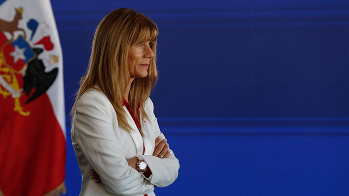 Ministra Rincón sale al paso por suspensión de gas argentino y asegura que evento que lo gatilló "está controlado"