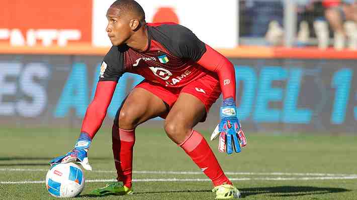 Sebastián Beccacece llamó a Omar Carabalí para llevarlo a jugar el Mundial por Ecuador