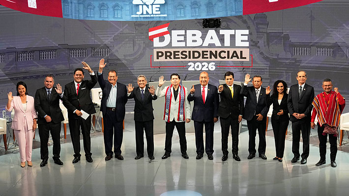 Más de 30 candidatos y ninguno sobre el 15%: A una semana de las impredecibles elecciones en Perú