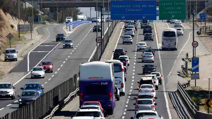 Parlamentarios reaccionan con matices a plan del MOP para bajar peajes: "Debe traducirse en resultados concretos"