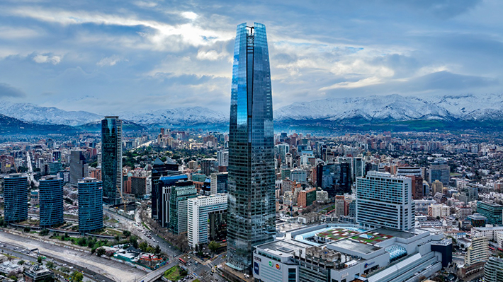 Banco Mundial mejora proyección de crecimiento para Chile: PIB subiría este año y 2027