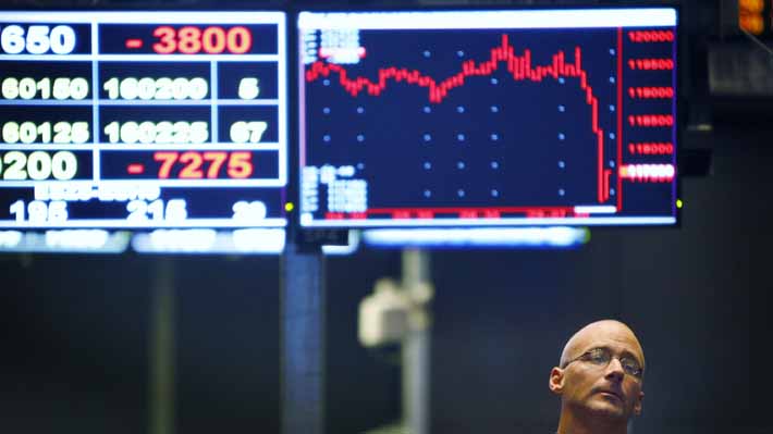 La frágil paz en Medio Oriente vuelve a pegar a los mercados: Petróleo sube y bolsas caen