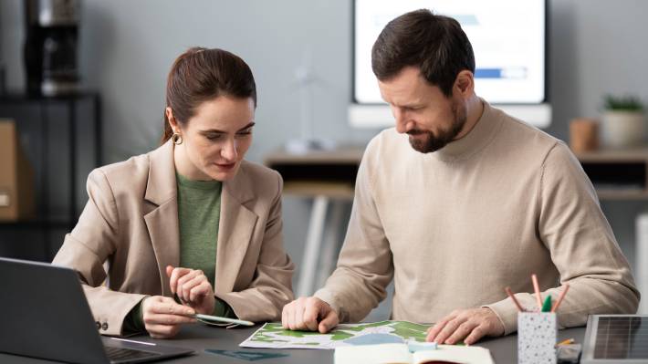 Crece presión sobre los dueños de MiPymes: 62% financia su negocio con sus propios ahorros