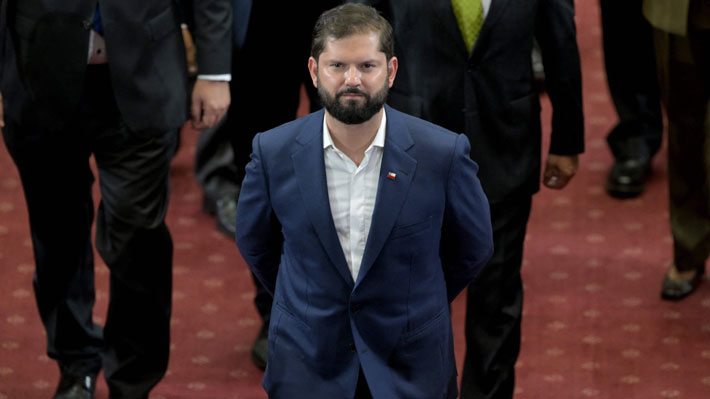 Primer viaje internacional tras dejar La Moneda: Los eventos a los que asistirá Boric en su periplo por Europa