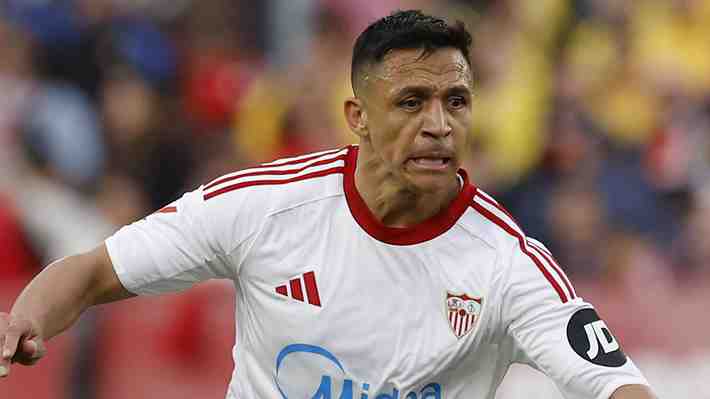 El mensaje del DT del Sevilla para Alexis Sánchez y la "decisión clave" sobre el chileno que comentan en España
