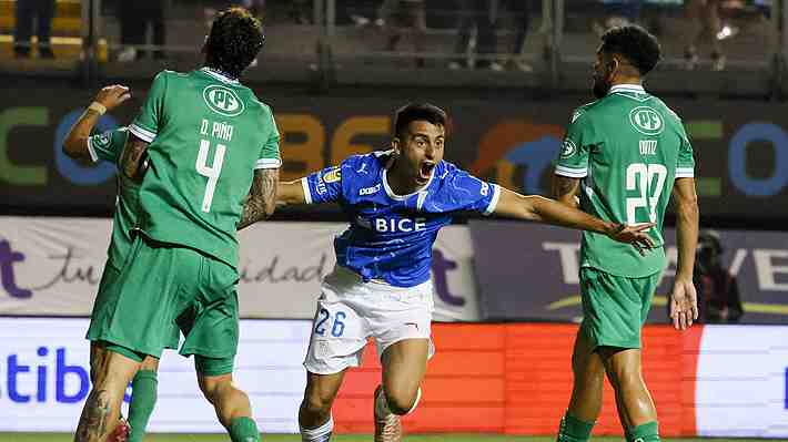 Espectáculo, golazos,expulsados: La UC venció agónicamente a Audax Italiano en el mejor partido del Campeonato Nacional