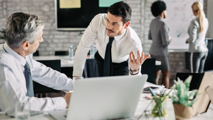 Adaptarse o quedar atrás: Expertos advierten que cambios económicos, tecnológicos y regulatorios redefinen el escenario para las pymes