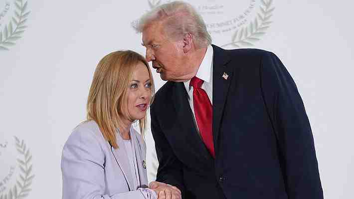 Trump cuestionado en el mundo: Cómo sus críticas al papa lo alejaron de Meloni y otros aliados