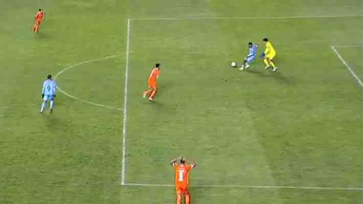"Pocas veces visto", "la avivada del siglo": Mira el insólito el gol del Bolívar en la Libertadores y que se viraliza