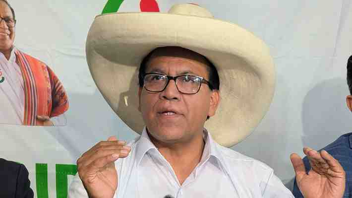 Vuelco en Perú: Candidato izquierdista supera a López Aliaga en el segundo lugar y competiría con Fujimori en balotaje