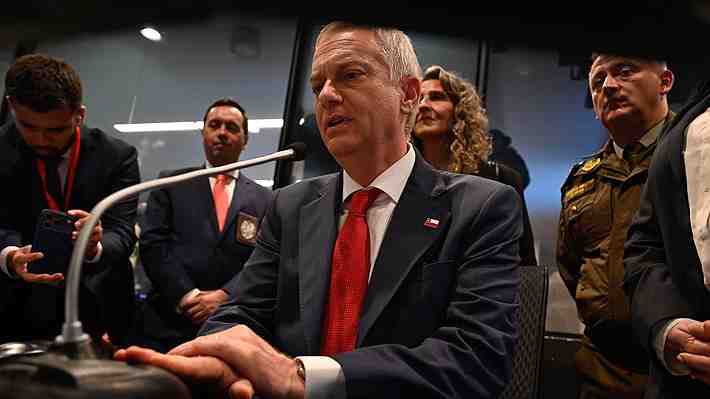 Presidente monitorea masivo operativo policial de fiscalización en 30 puntos de la Región Metropolitana