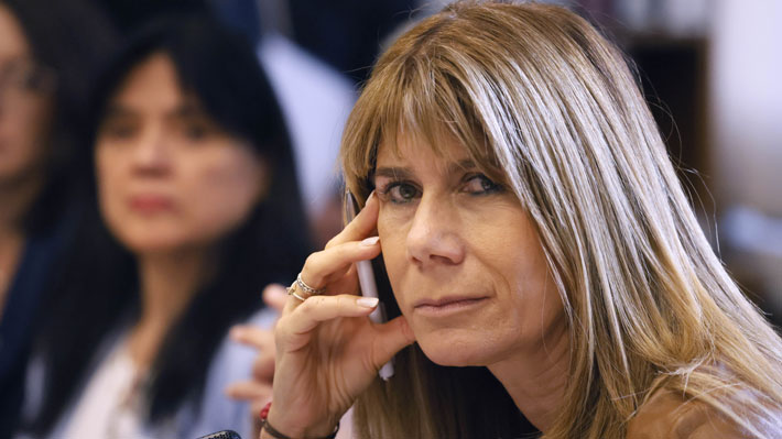 Otro incidente contra una ministra en una universidad: Insultan a Rincón en la USM de Valparaíso