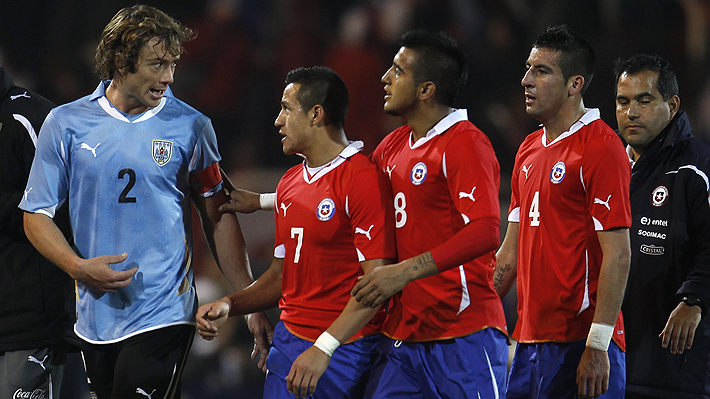 "No aguantamos a los chilenos": La sorprendente charla del histórico Diego Lugano con el presidente de Uruguay sobre Chile
